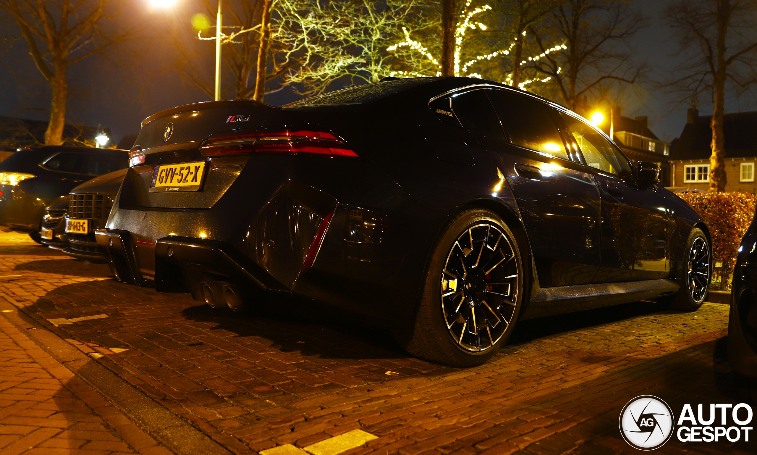BMW M5 G90