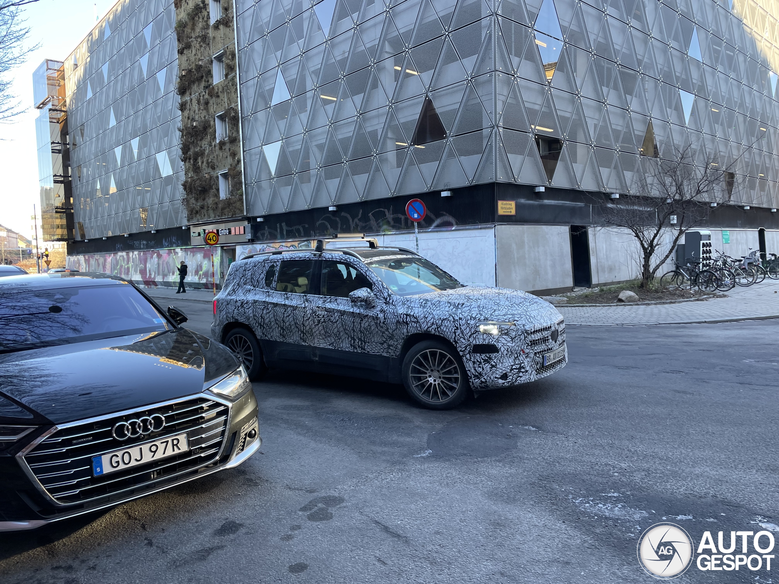 Mercedes-Benz EQB 2026