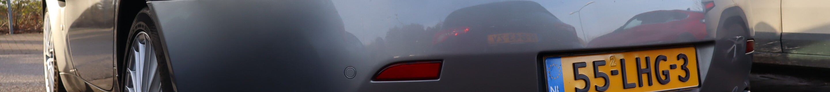 Aston Martin V8 Vantage