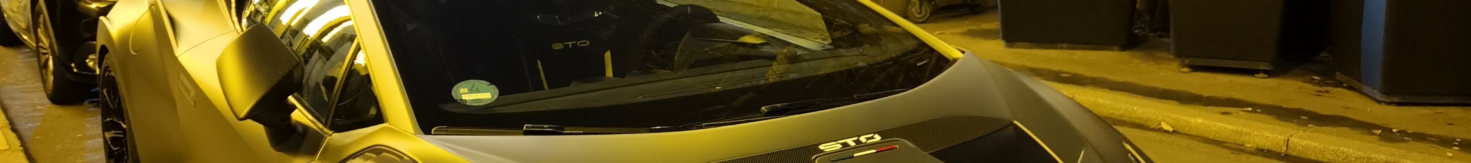 Lamborghini Huracán LP640-2 STO
