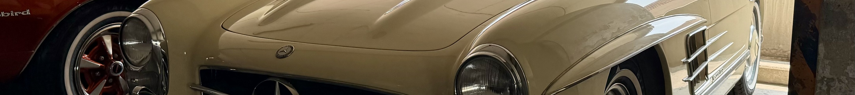 Mercedes-Benz 300SL Roadster