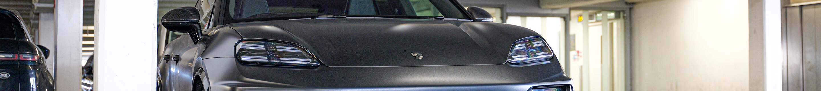 Porsche Macan EV Turbo