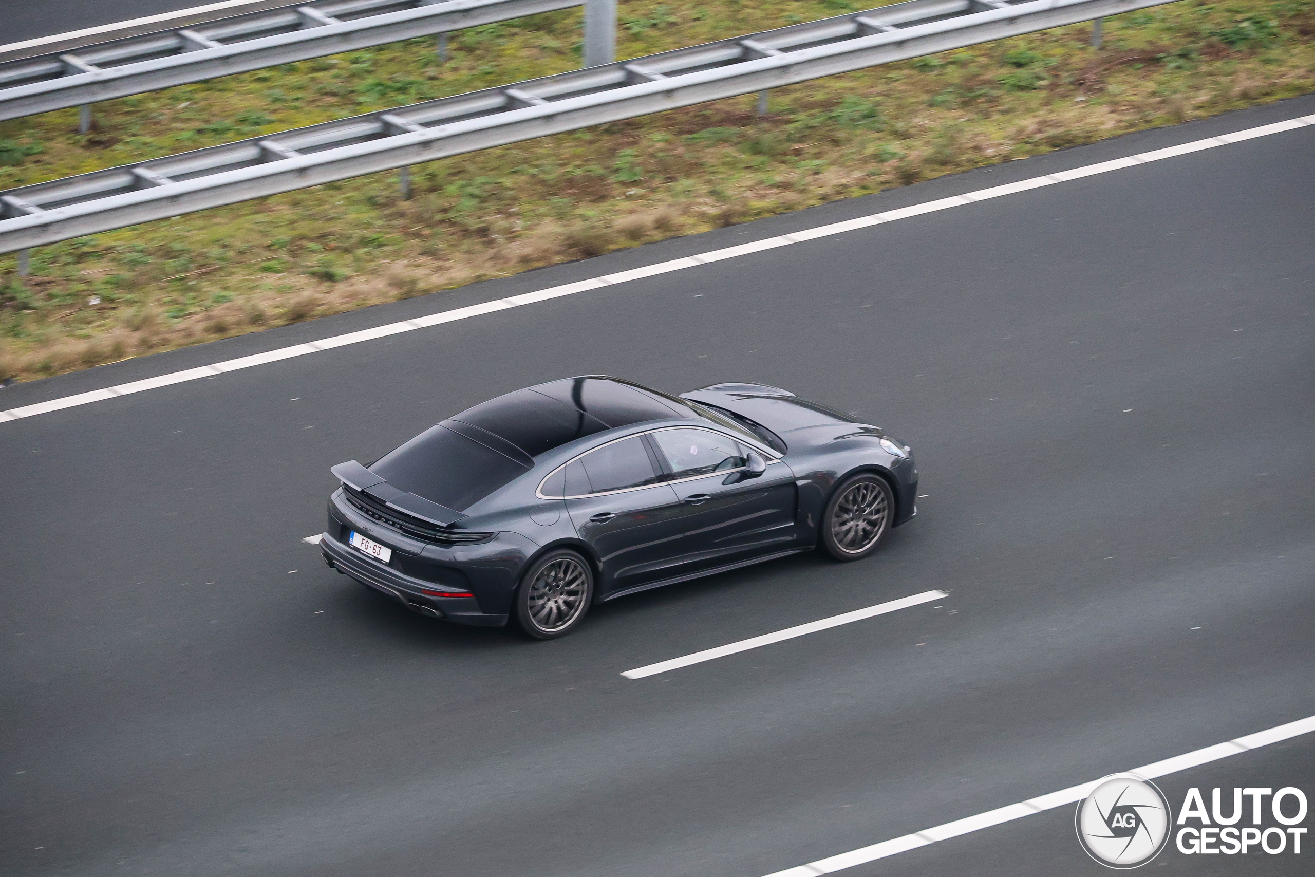 Porsche 972 Panamera Turbo E-Hybrid