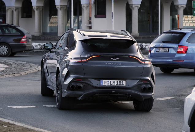 Aston Martin DBX707