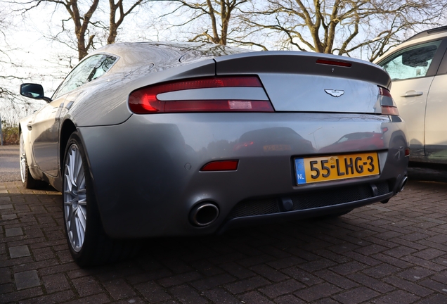 Aston Martin V8 Vantage