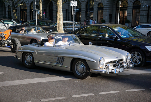 Mercedes-Benz 300SL Roadster