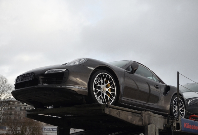 Porsche 991 Turbo S Cabriolet MkI