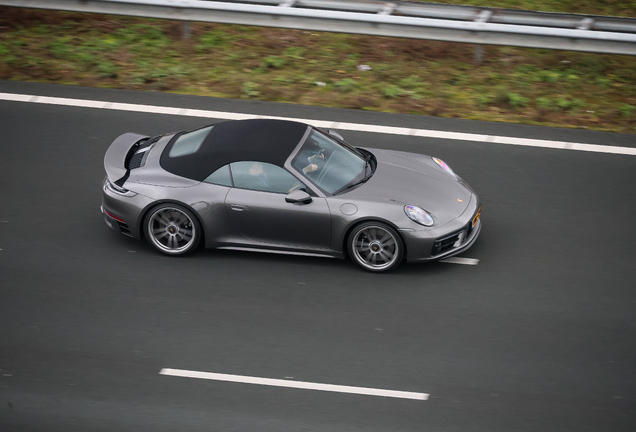 Porsche 992 Carrera 4 GTS Cabriolet MkI