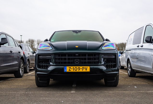 Porsche Cayenne Coupé Turbo E-Hybrid