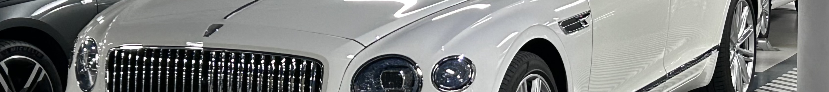 Bentley Flying Spur V8 2021