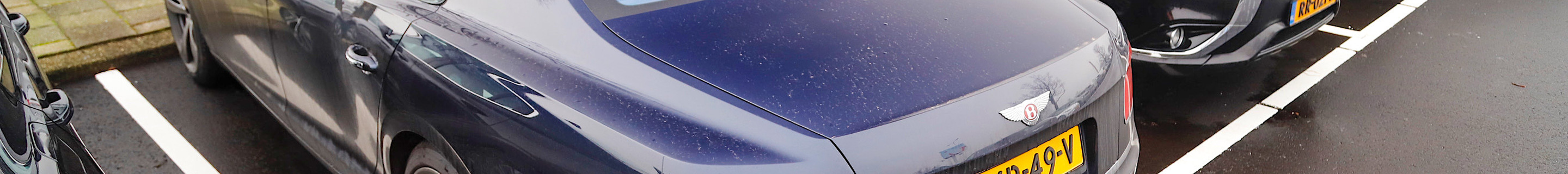 Bentley Flying Spur V8