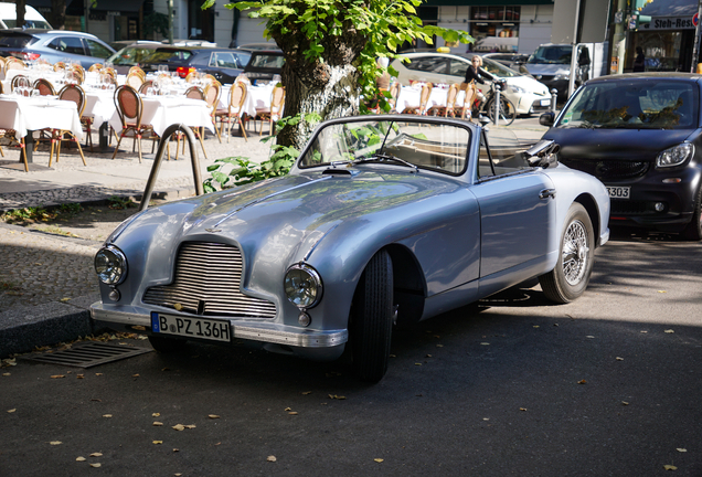 Aston Martin DB2 Drophead Coupé