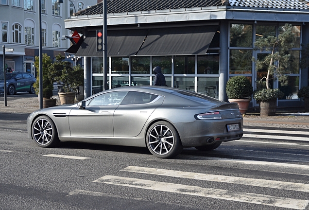 Aston Martin Rapide S