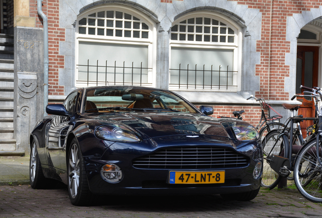 Aston Martin Vanquish S