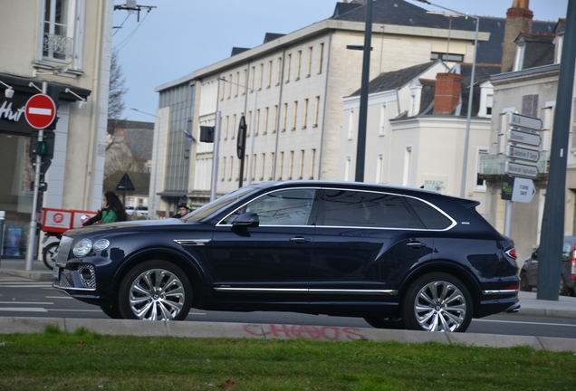 Bentley Bentayga Azure EWB First Edition