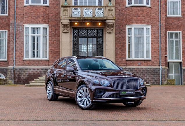 Bentley Bentayga Hybrid 2021
