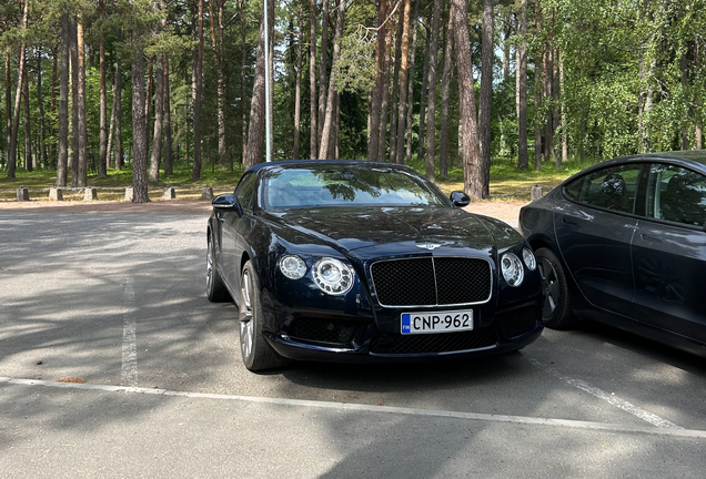 Bentley Continental GTC V8