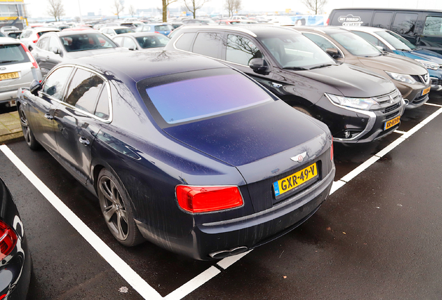 Bentley Flying Spur V8