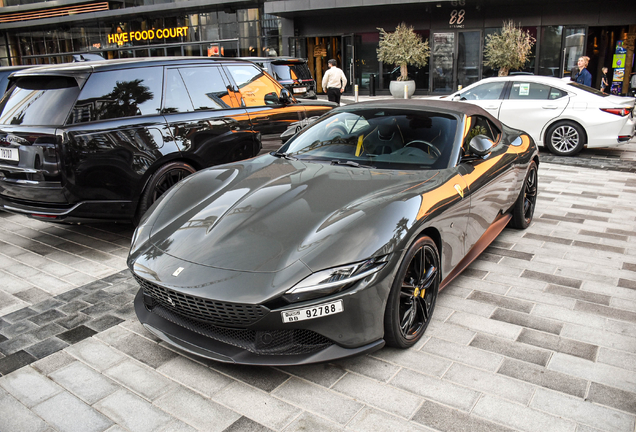 Ferrari Roma Spider
