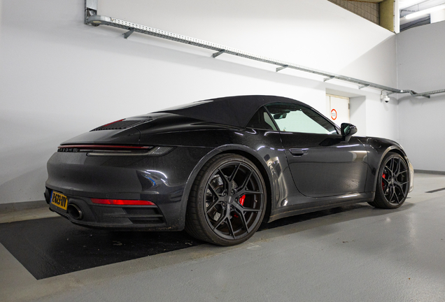 Porsche 992 Carrera S Cabriolet