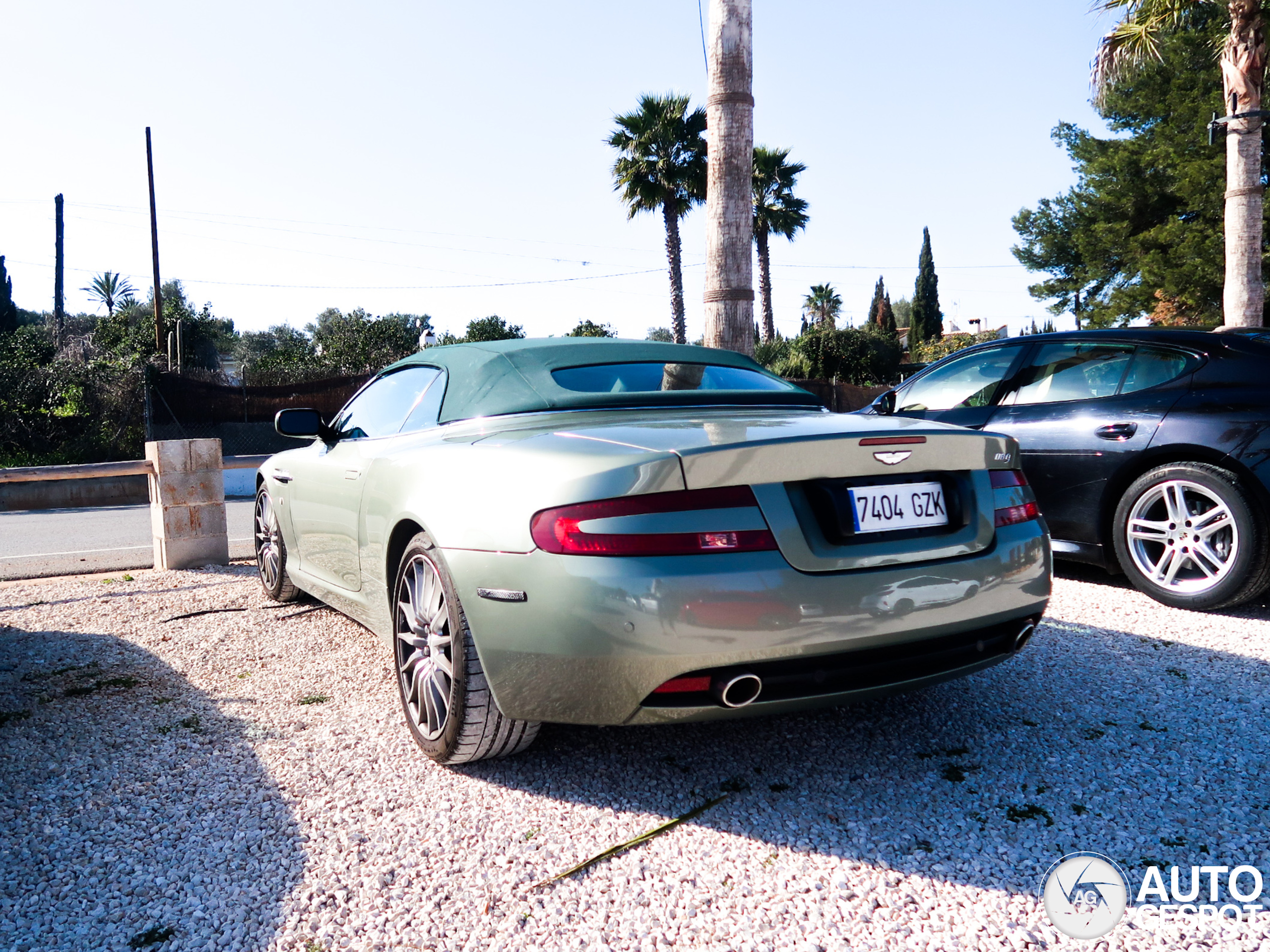 Aston Martin DB9 Volante