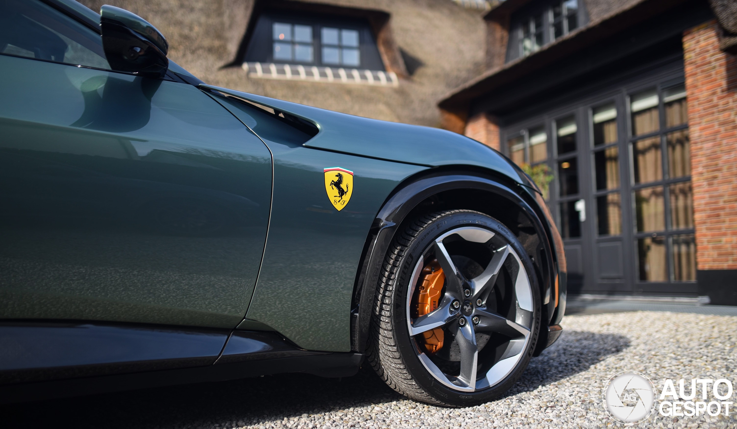 Ferrari Purosangue in Laren eindelijk voorzien van Nederlands kenteken