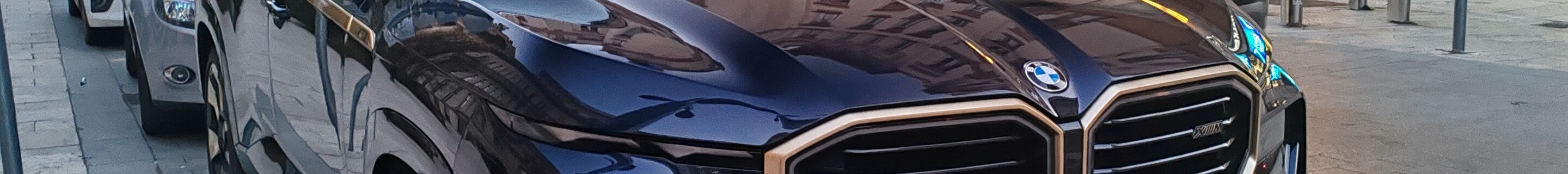 BMW XM G09