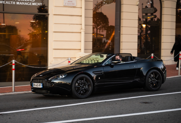Aston Martin V8 Vantage Roadster