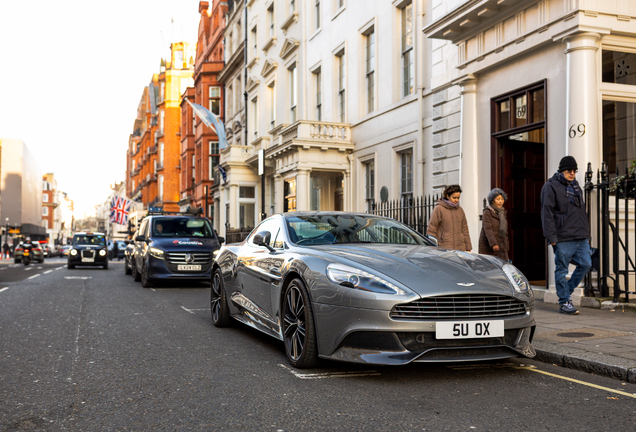 Aston Martin Vanquish 2013