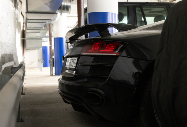 Audi R8 V10