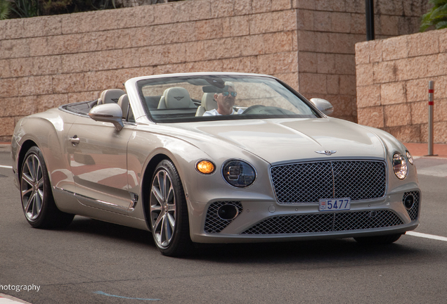 Bentley Continental GTC 2019