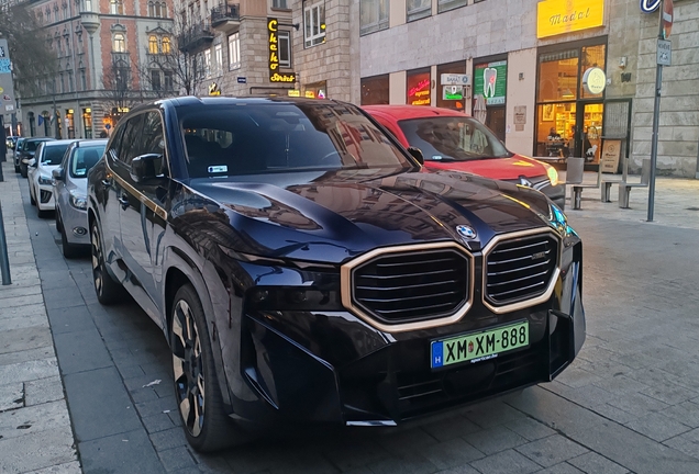 BMW XM G09
