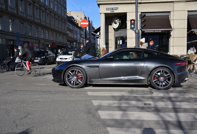 Jaguar F-TYPE R Coupé