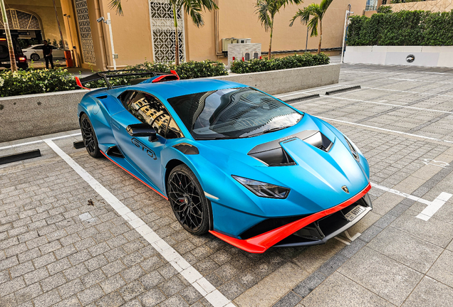 Lamborghini Huracán LP640-2 STO