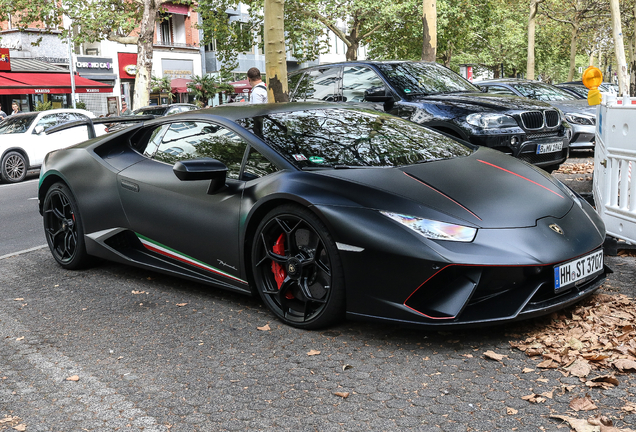 Lamborghini Huracán LP640-4 Performante