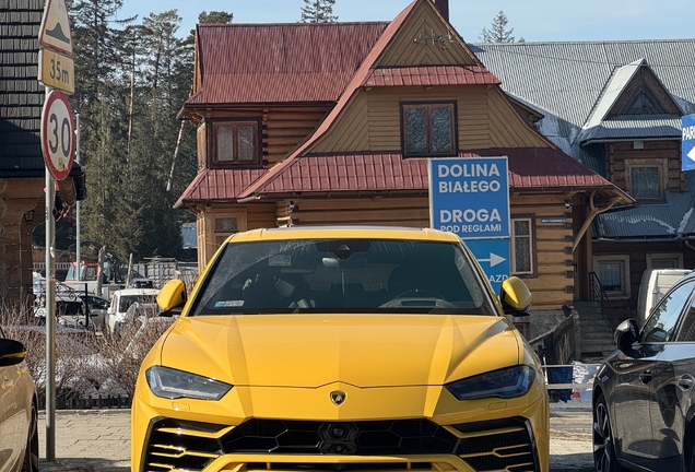 Lamborghini Urus