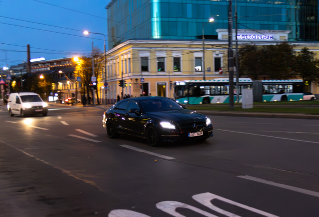Mercedes-Benz CLS 63 AMG C218