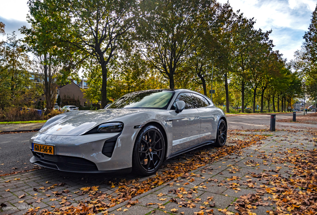 Porsche Taycan GTS Sport Turismo