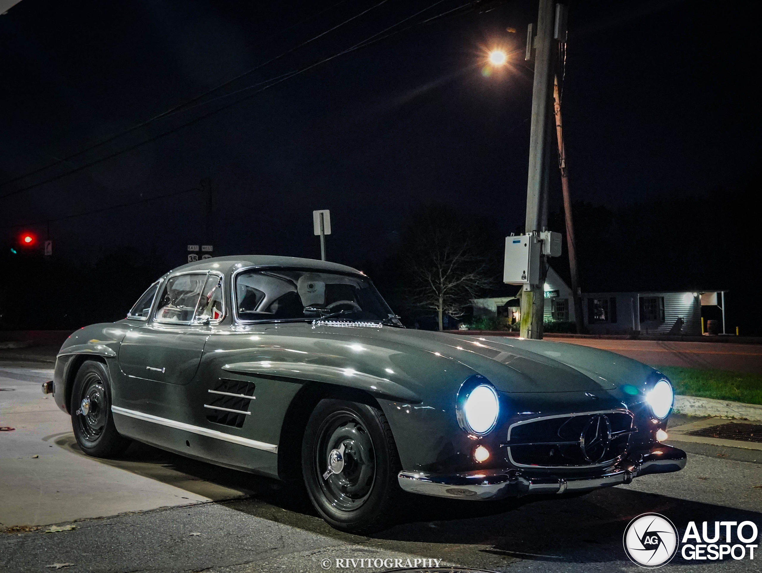 Mercedes-Benz 300SL Gullwing