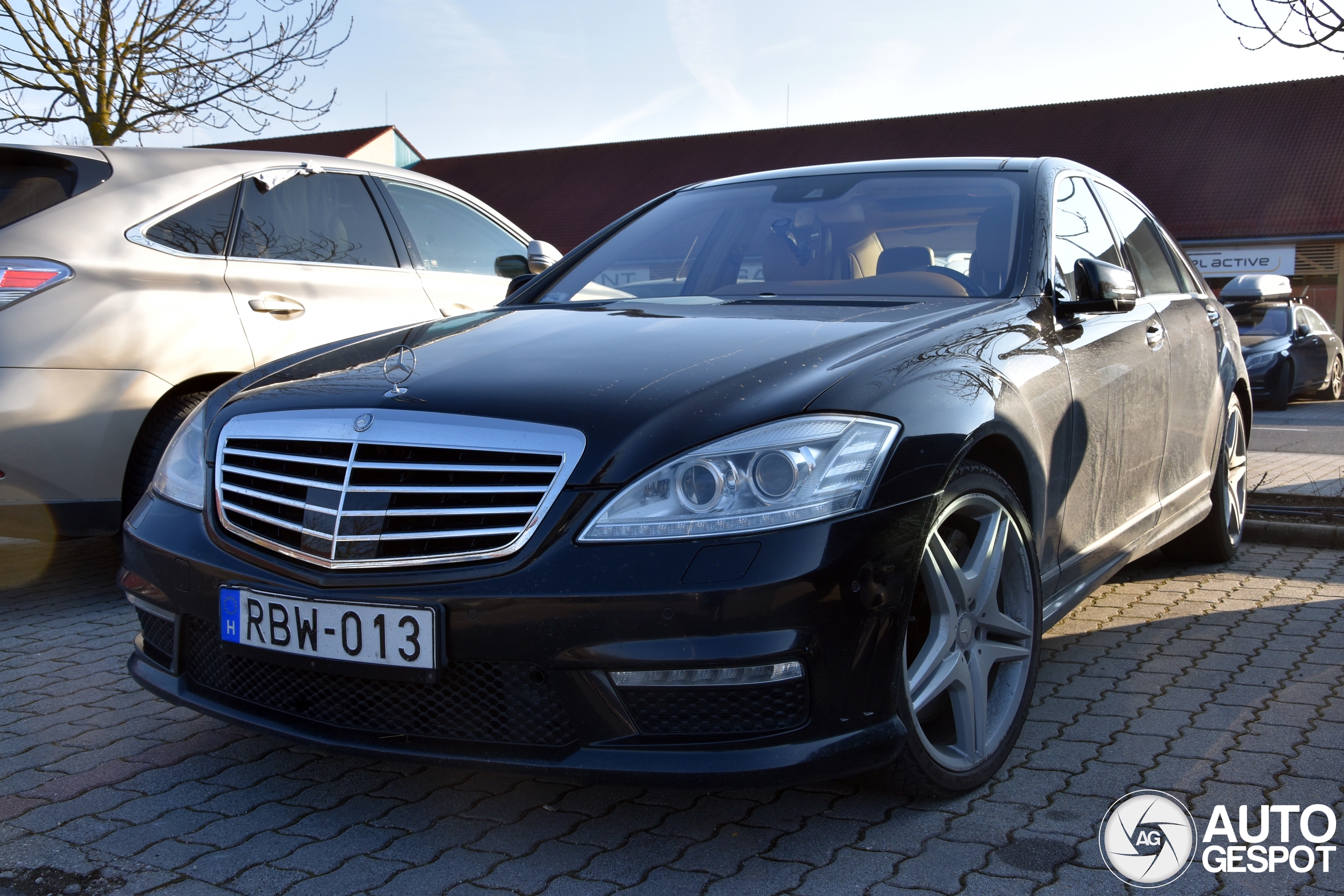 Mercedes-Benz S 63 AMG W221 2011