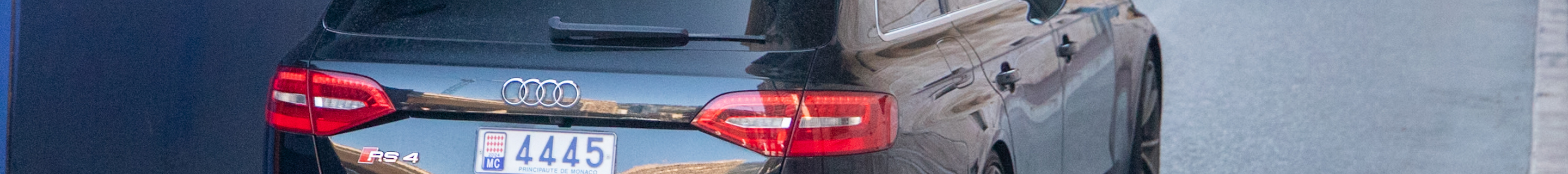 Audi RS4 Avant B8