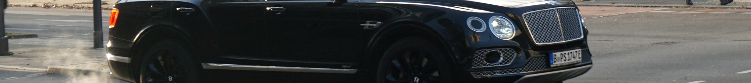 Bentley Bentayga Hybrid