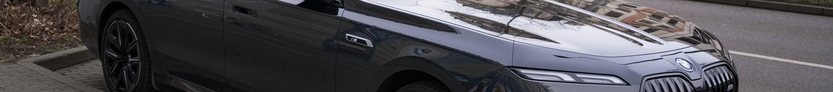 BMW M760e xDrive