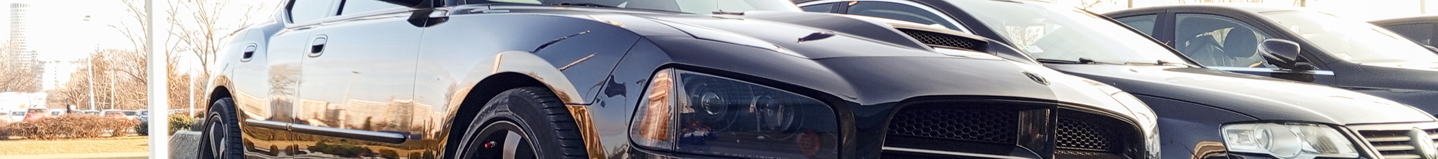 Dodge Charger SRT-8
