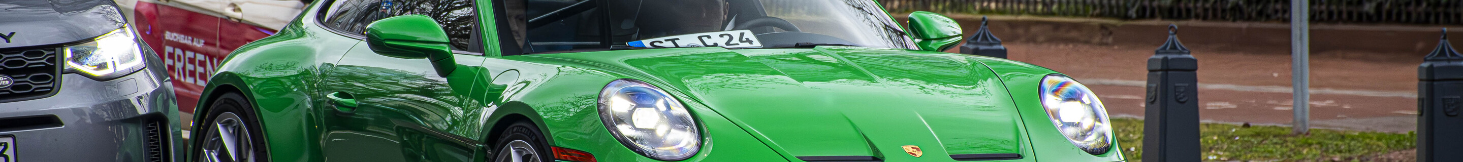 Porsche 992 S/T