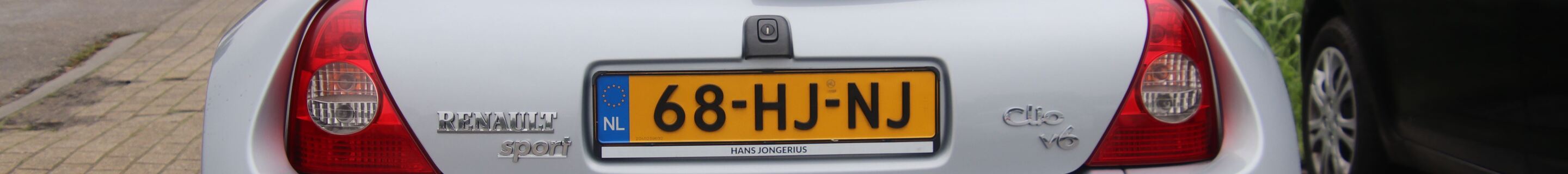 Renault Clio V6