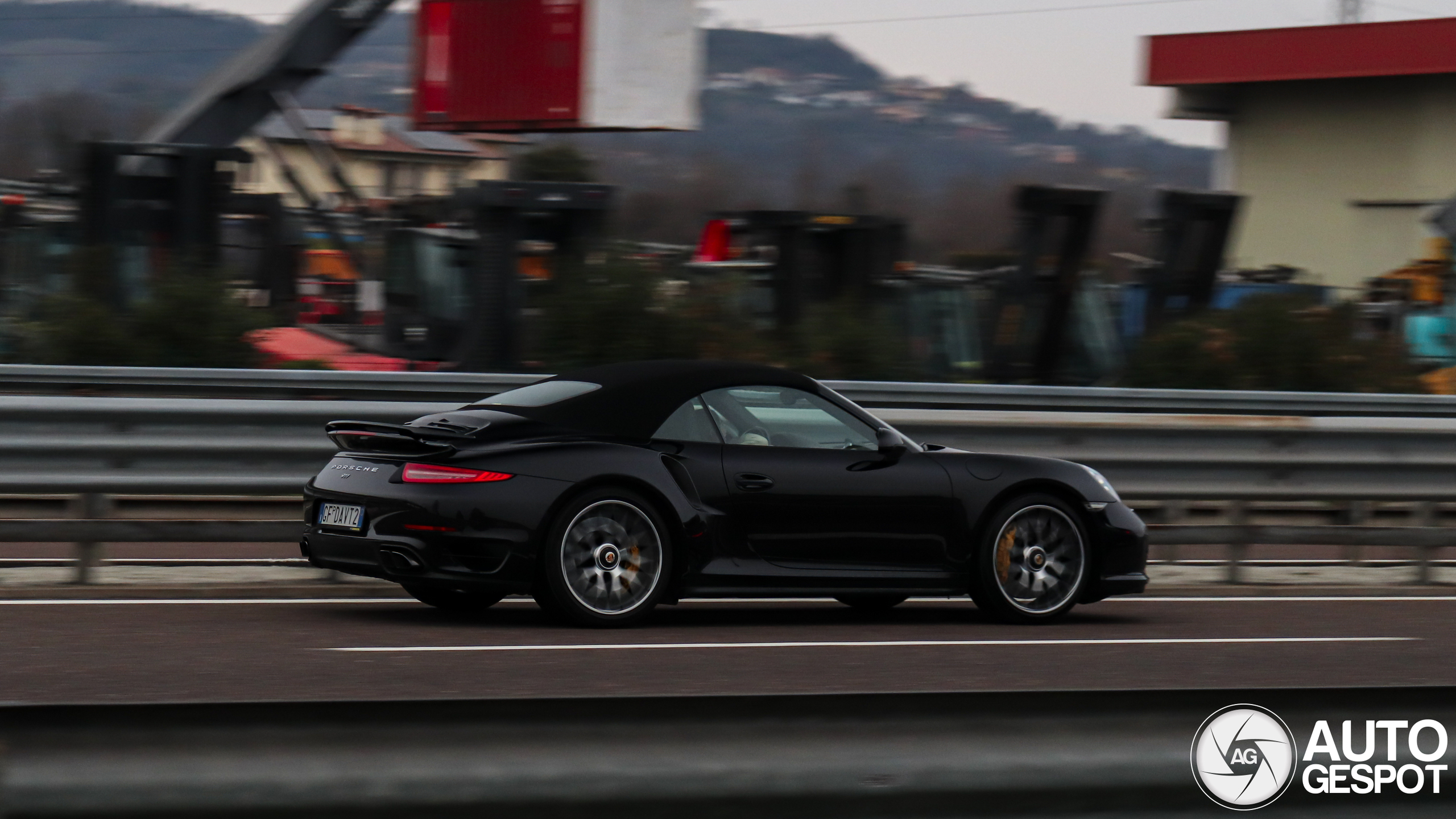 Porsche 991 Turbo S Cabriolet MkI