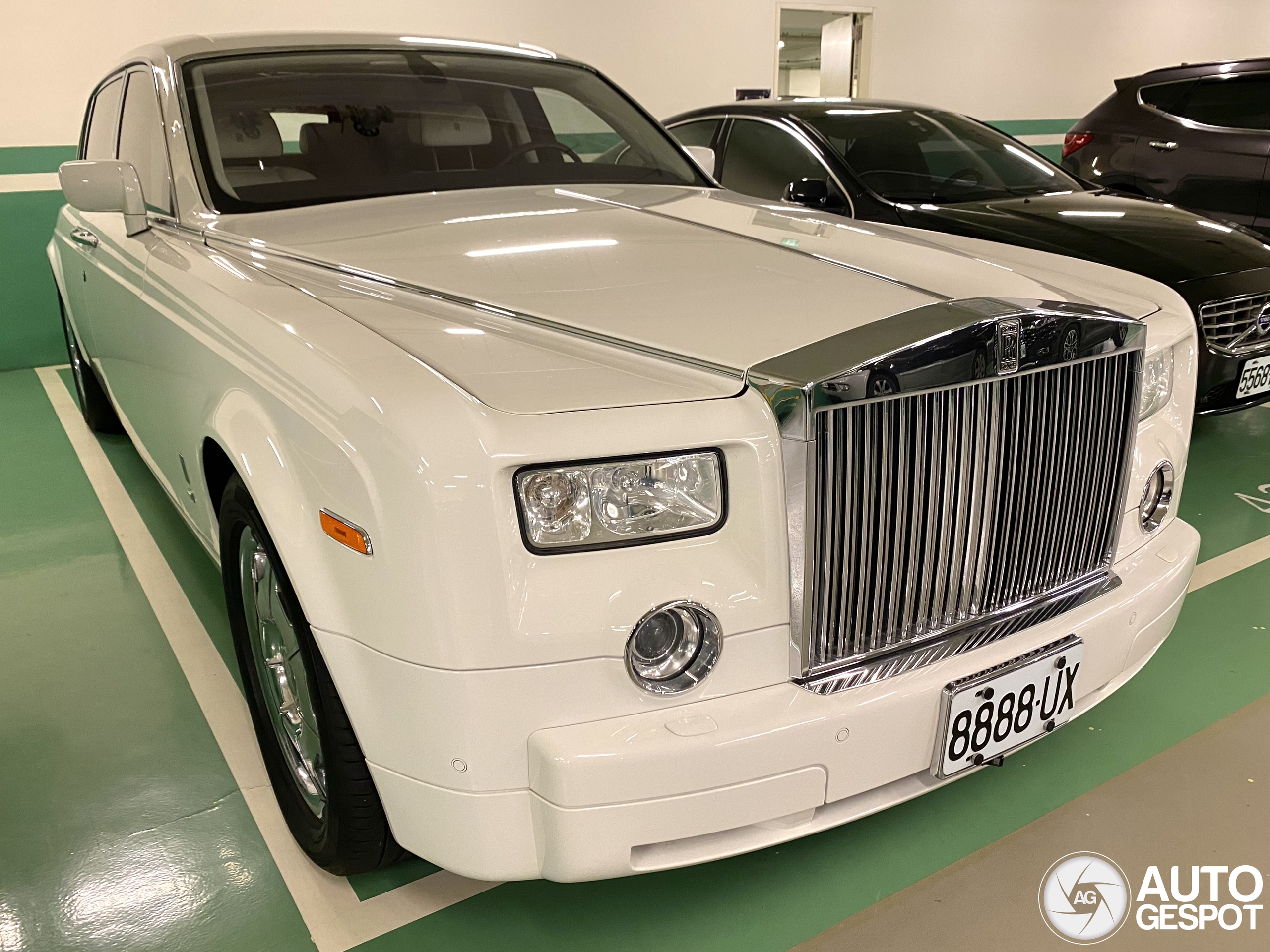 Rolls-Royce Phantom EWB