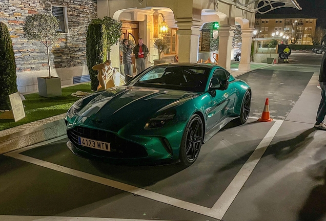 Aston Martin Vantage 2024