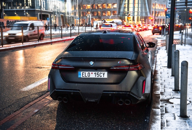 BMW M5 G90